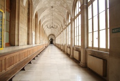 HOTEL DIEU : UNE VIE… ET 77 ANS.