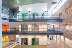 LE FIL ROUGE DE CHRISTIAN LAROCHE