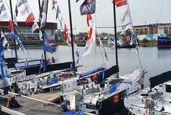 ON A HISSE LES COULEURS