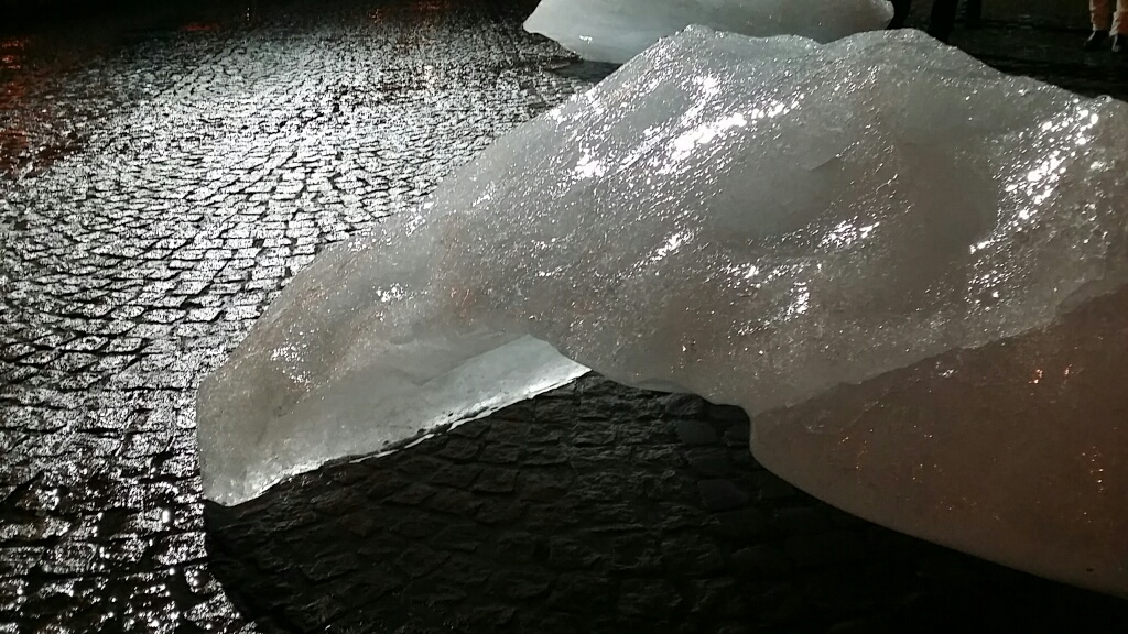 MH coulée pavé mouillé