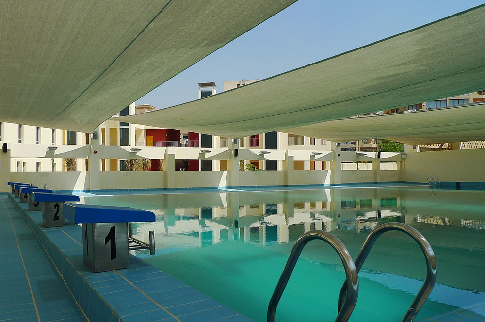 Les velums de la  piscine