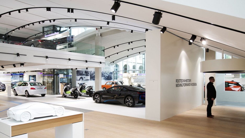 BMW Brand store.Bruxelles.Photo: Alexandre Van Battel