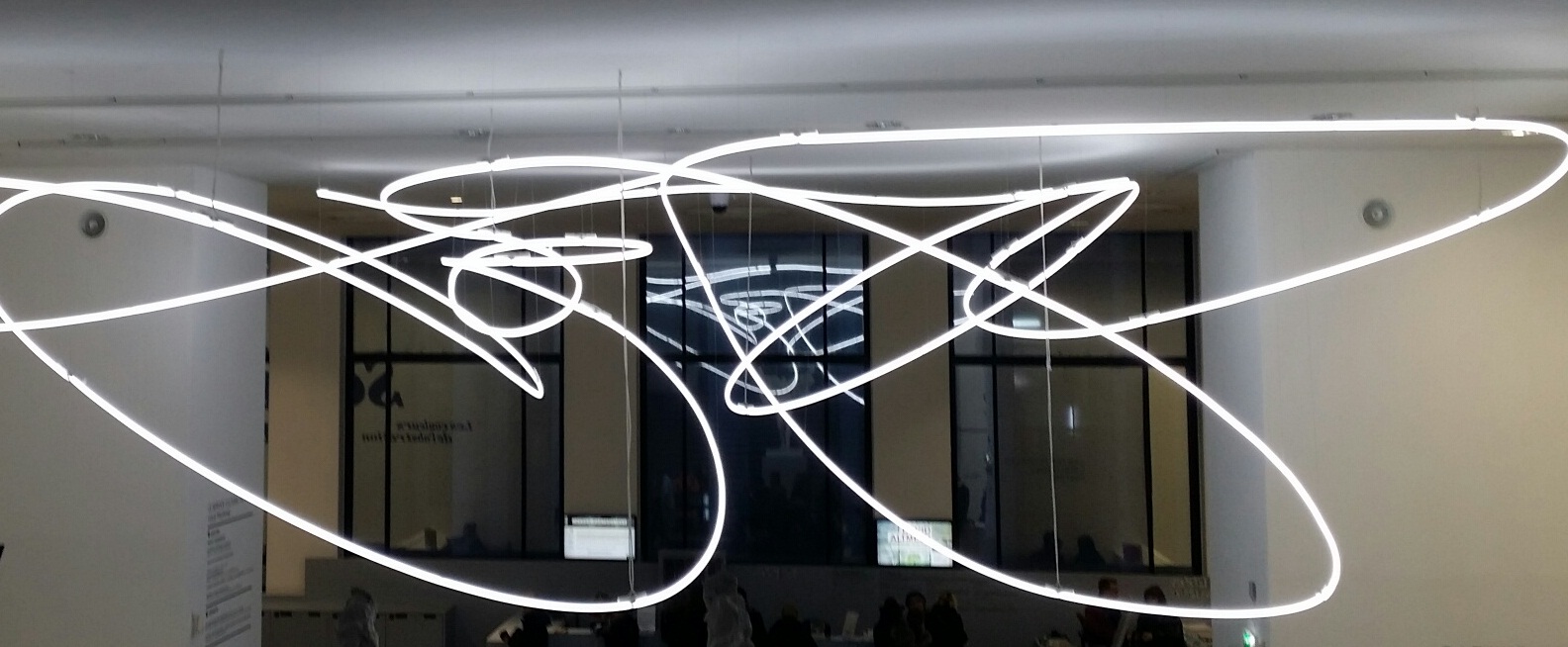 le trait lumineux de David Altmejd Musée Art Moderne Paris