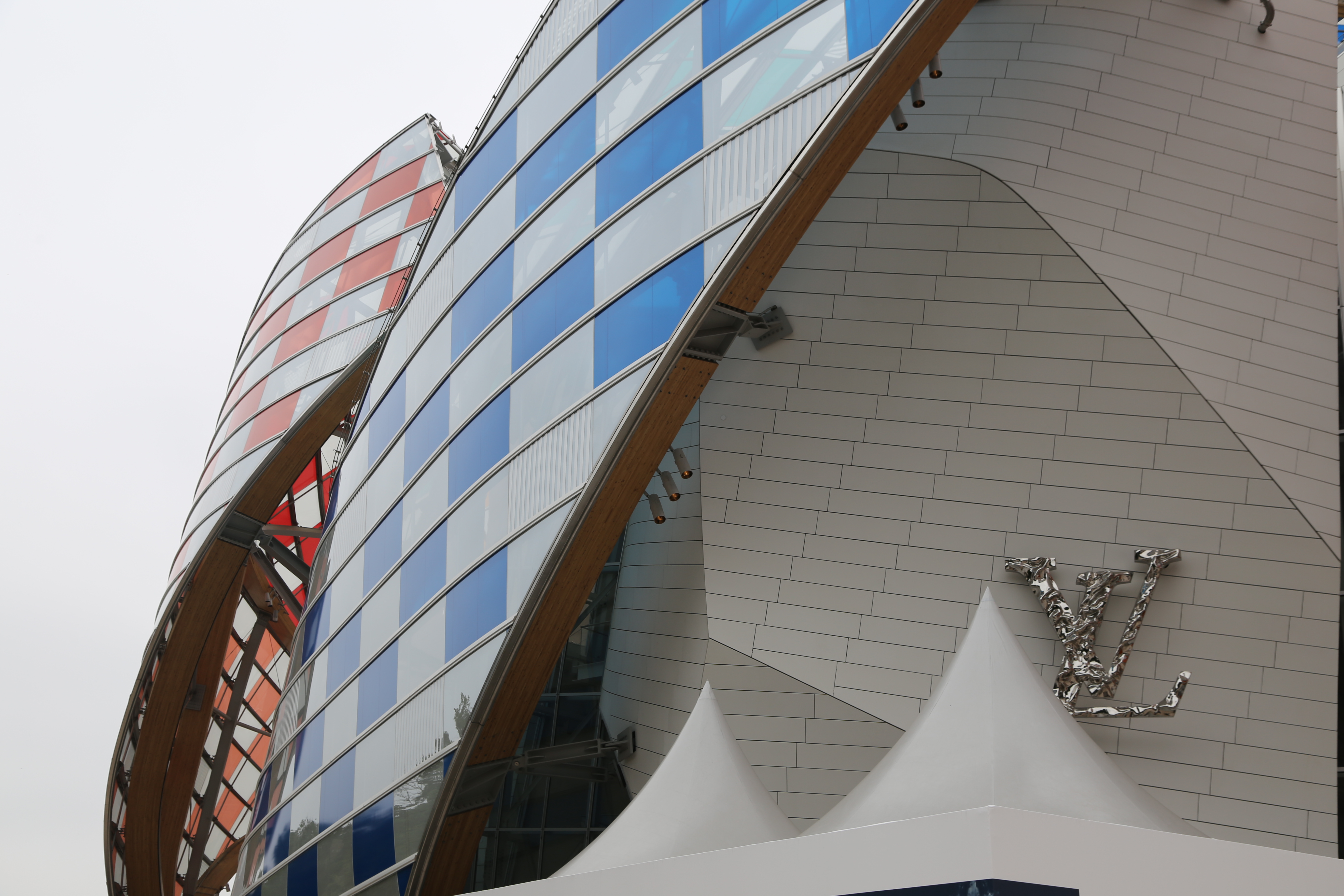 Fondation LV