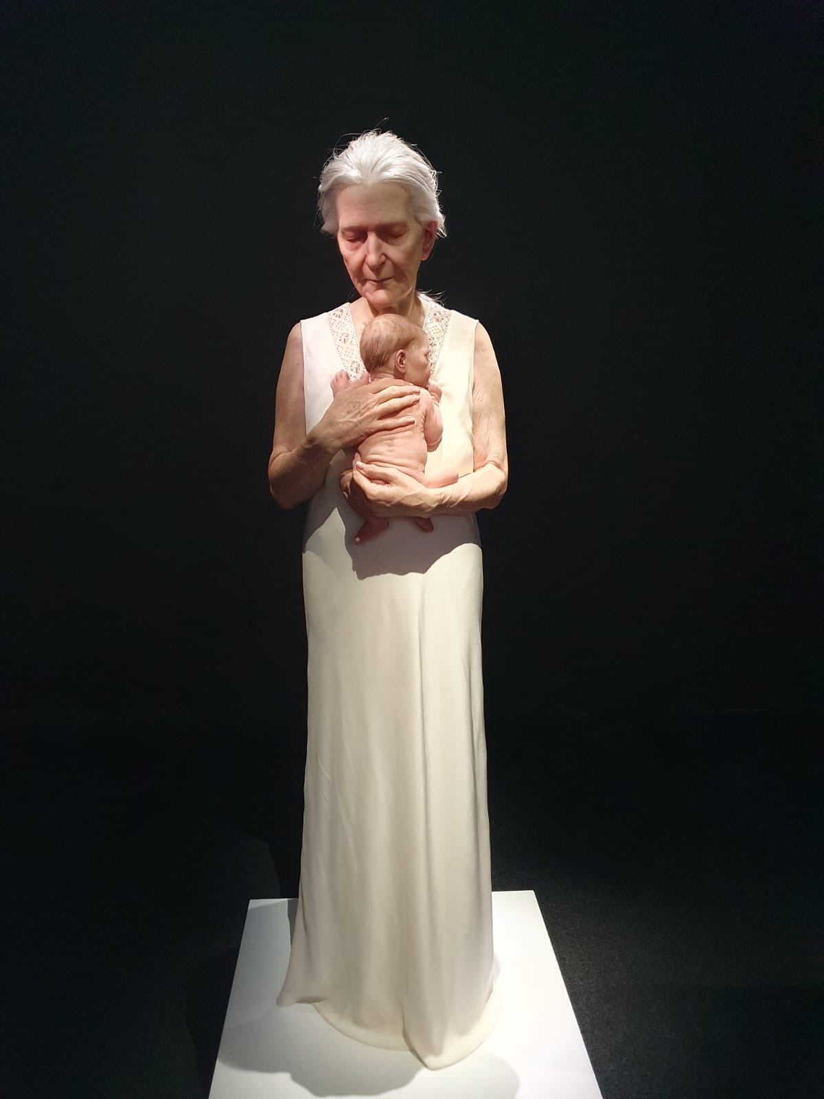 Woman & Child by Sam Jinks 2010