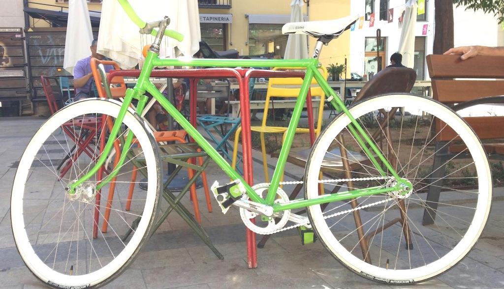 Pignon fixe vert, modèle terrasse-Valencia