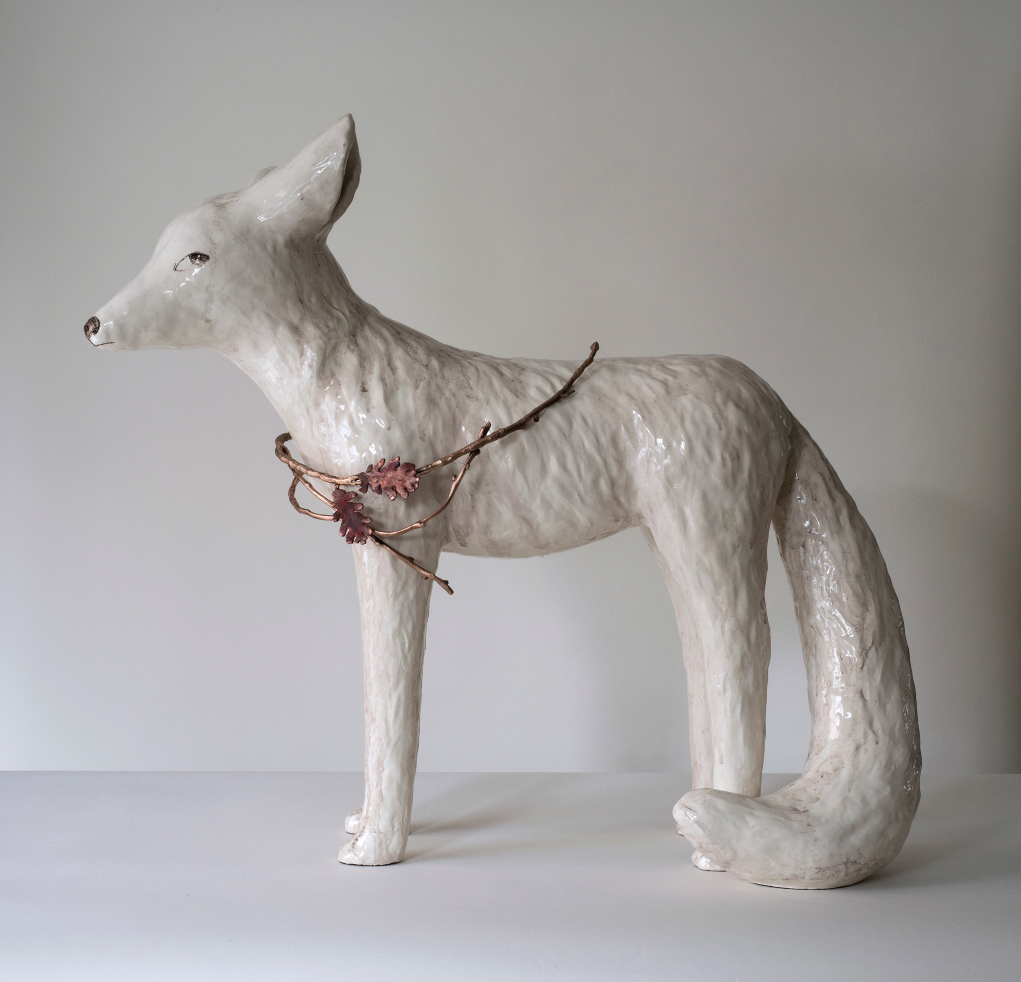 Renard aux branches céramique, bronze, cuivre 73X31X86 cm