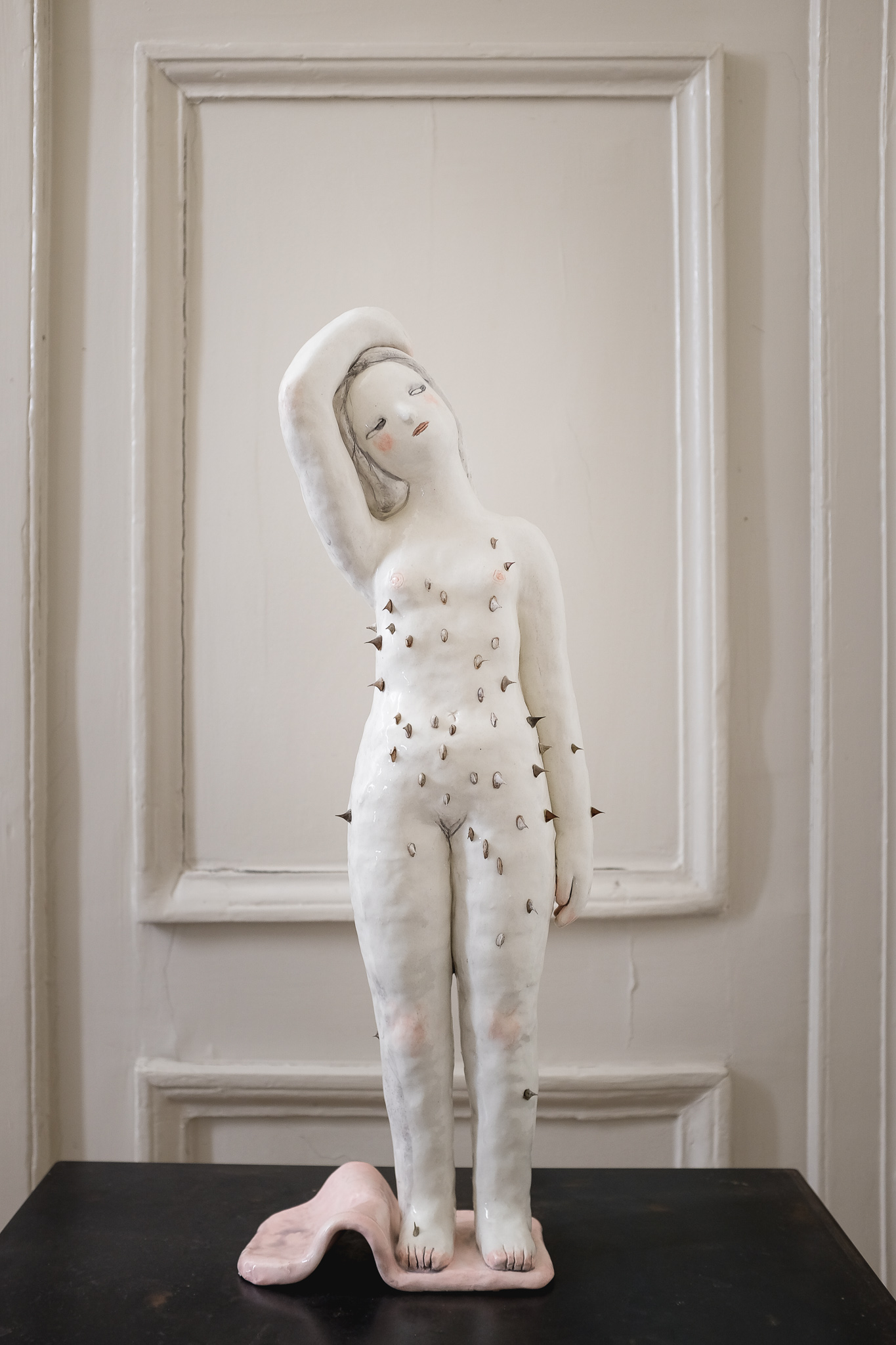 Venus aux épines, céramique émaillée, 64X20X13 cm