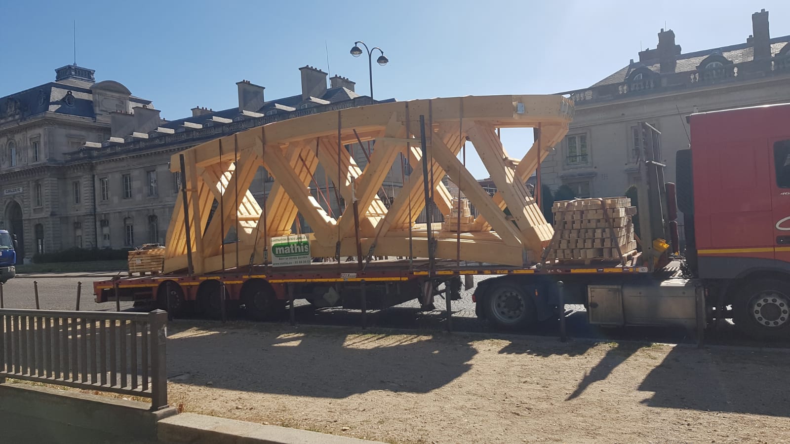 Livraison des charpentes