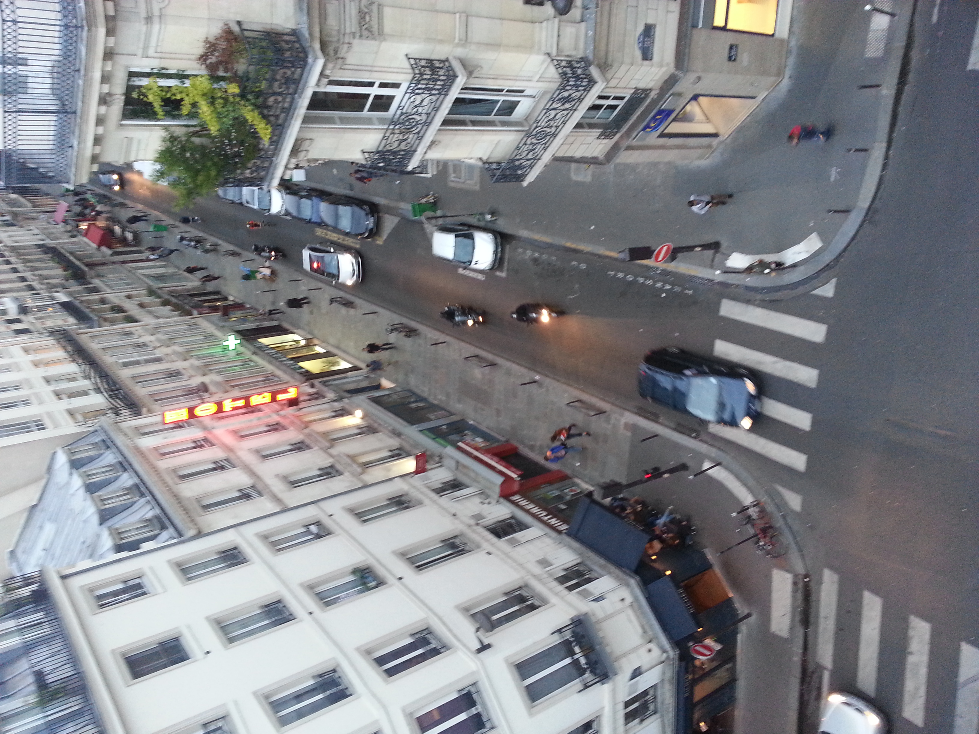 Paris Rue du Fbg Poissonniere