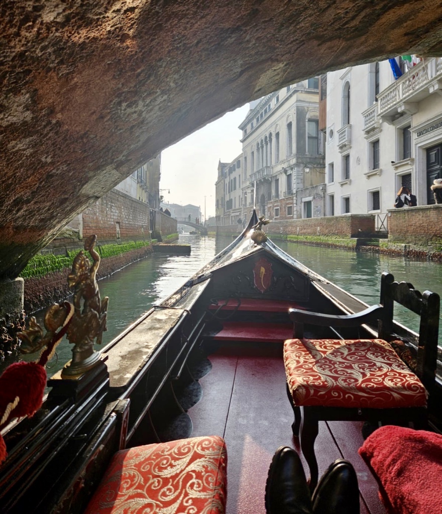Dans la gondole